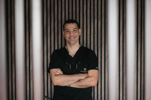 Dr. Nico Moustakis